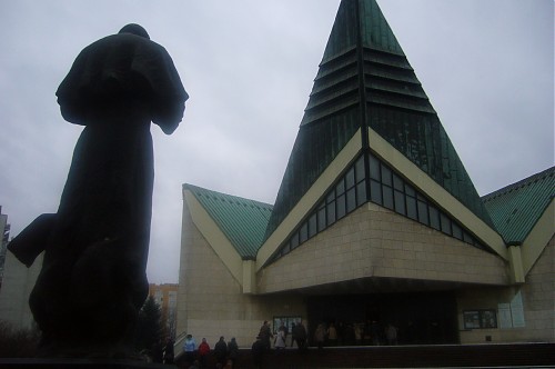 Świąteczny kiermasz Wydawnictwa PETRUS i spotkanie z Markiem Mirosławskim