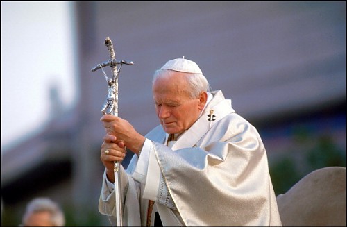 Krakowscy Artyści w hołdzie Janowi Pawłowi II