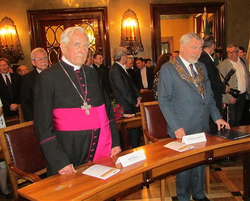 Ks. Jerzy Bryła, bohater książki ”Wczoraj i dziś” Honorowym Obywatelem Stołecznego Królewskiego Miasta Krakowa