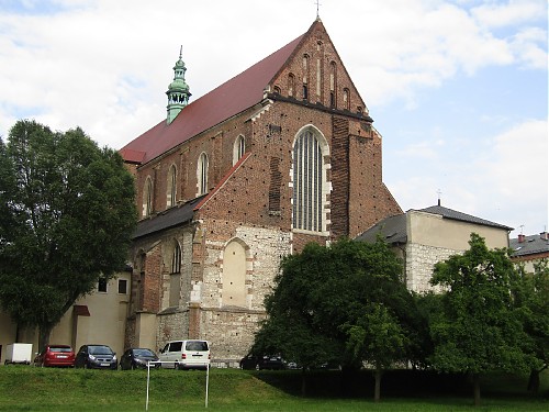 Do ojców augustianów w sercu Kazimierza Wydawnictwo PETRUS z książkami przybieża :-)