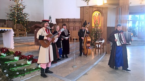 Kolędowanie w Sanktuarium Najświętszej Rodziny (Kraków Nowy Bieżanów)