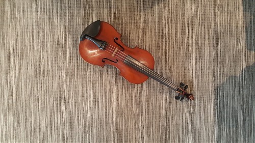 Skrzypce Wilhelma Duerera (1904). Wydawnictwo PETRUS wspiera odnowę zabytkowych instrumentów.